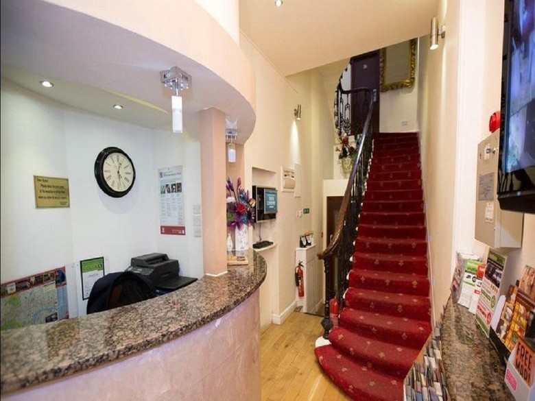 Notting Hill Gate Hotel