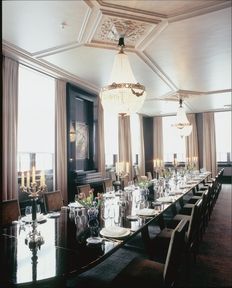 Hotel College