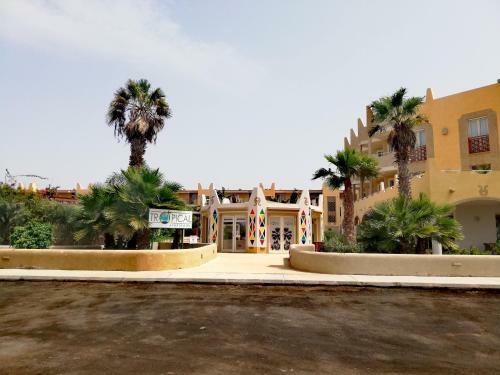 Aparthotel Tropical