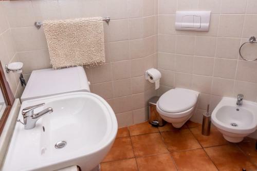 2 Bedroom Beachfront Apartment - Porto Antigo 2