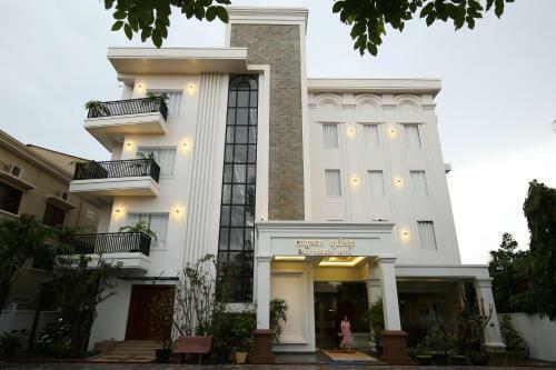 Holy Angkor Deluxe Hotel