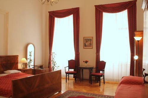 Inn Side Hotel Kalvin House