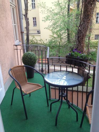 Inn Side Hotel Kalvin House