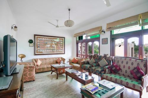 Hotel Shanti Home