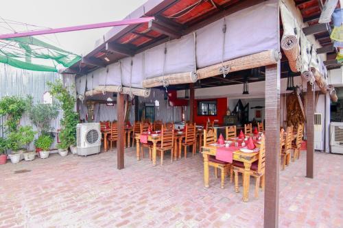 Hotel Shanti Home