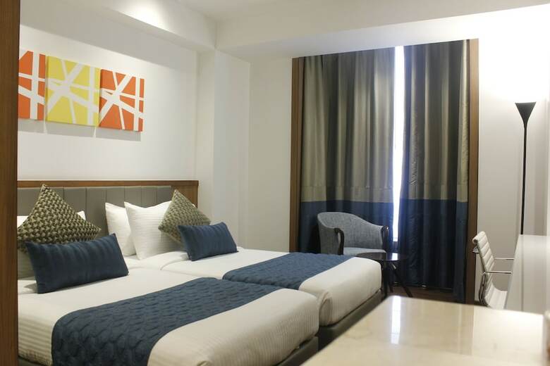 Hotel Swati Deluxe
