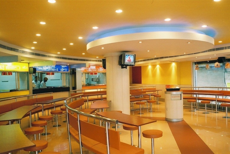 Hotel Swati Deluxe