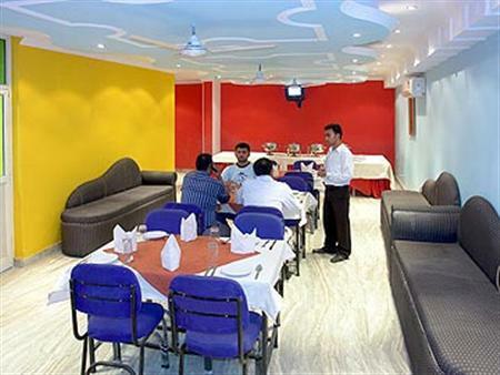 Royal Holidays Hotel