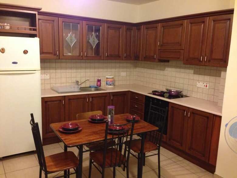 Apartamento Lakis Court