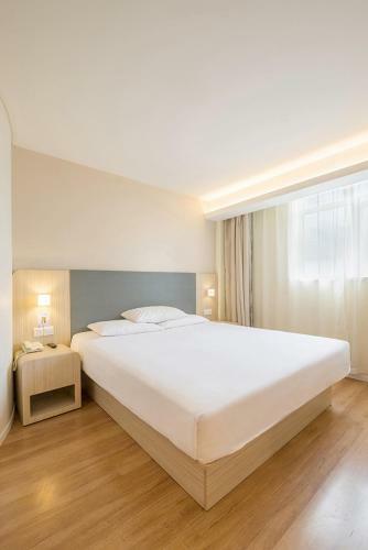 Hanting Hotel Jingdezhen Cidu Avenue