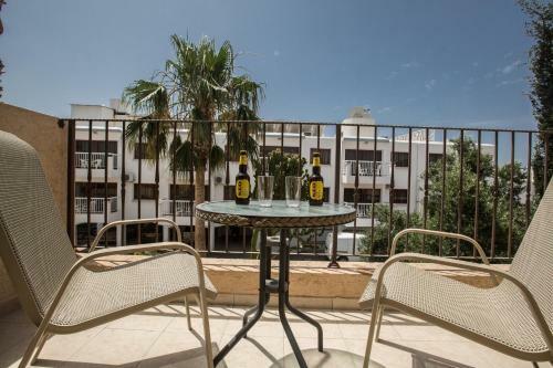 Napiana Apartments