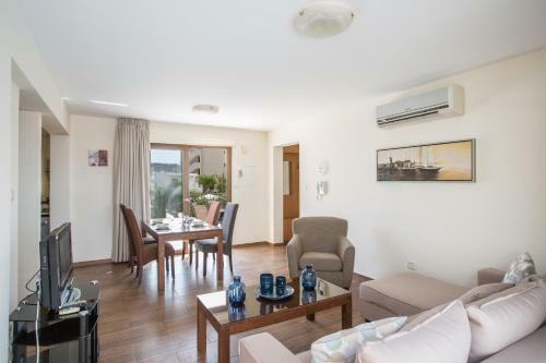 Napiana Apartments