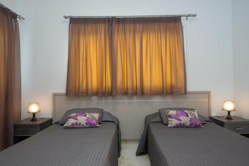 Makronissos Beach Villas