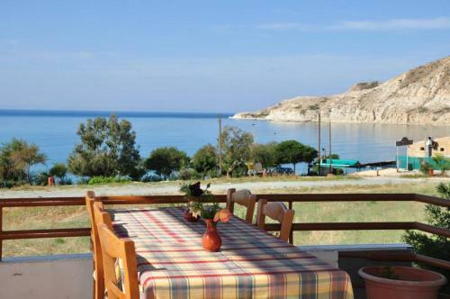 Yialos Apartments
