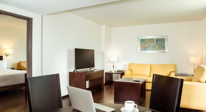 Hotel Express By Holiday Inn Tecnologico Monterrey