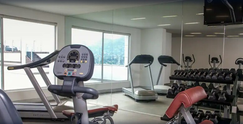 Hotel Express By Holiday Inn Tecnologico Monterrey