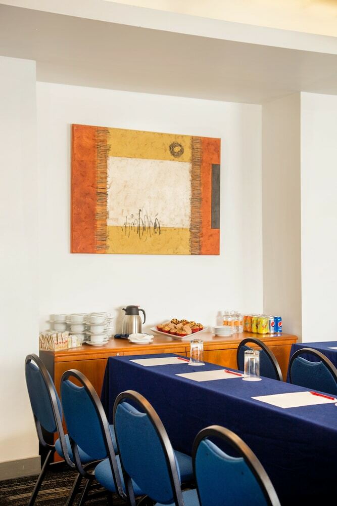 Hotel Express By Holiday Inn Tecnologico Monterrey