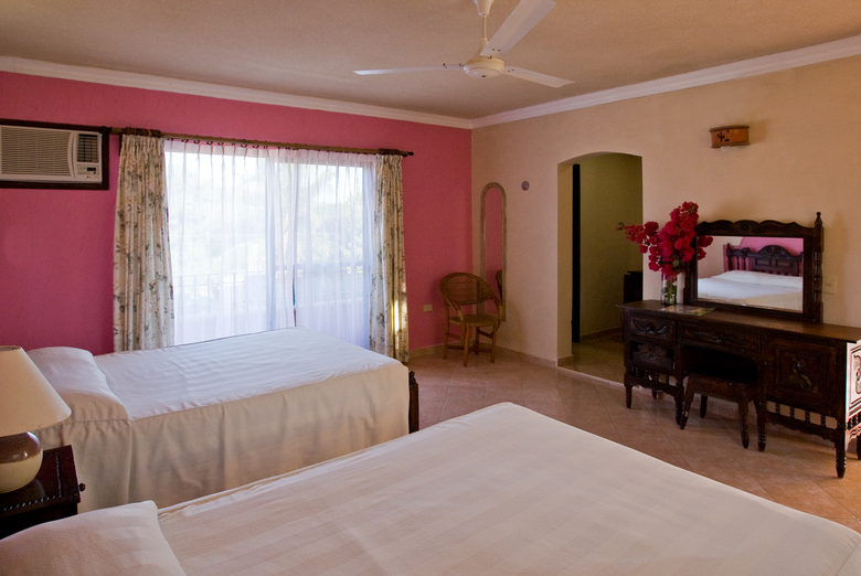 Hotel Cabanas Maria De Mar