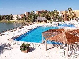 Hotel Paradiso Resort & Beach Club