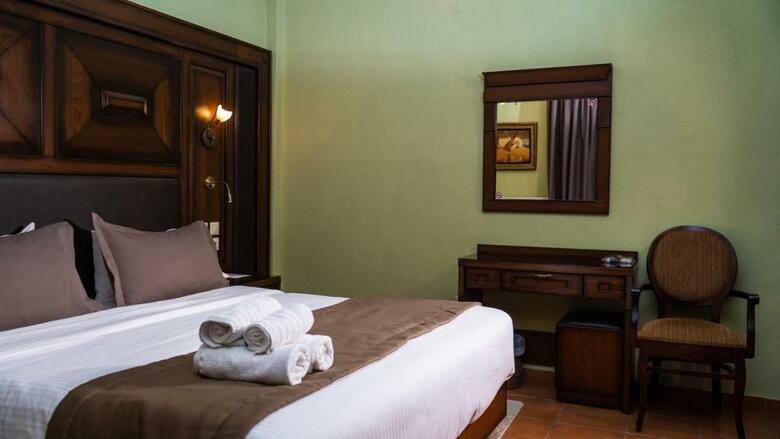 Dellas Boutique Hotel