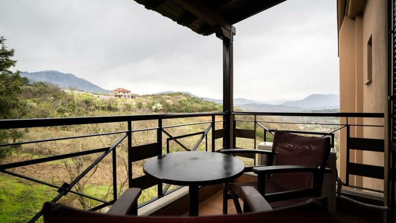 Dellas Boutique Hotel