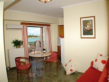 Hotel Andreolas Luxury Suites