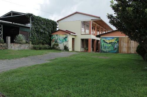 Hotel La Puesta Del Sol B&B