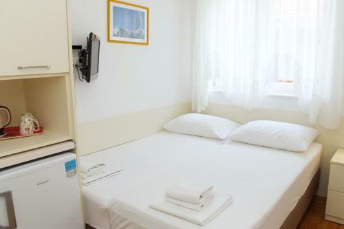 Hostal Mito Rooms And Apartments