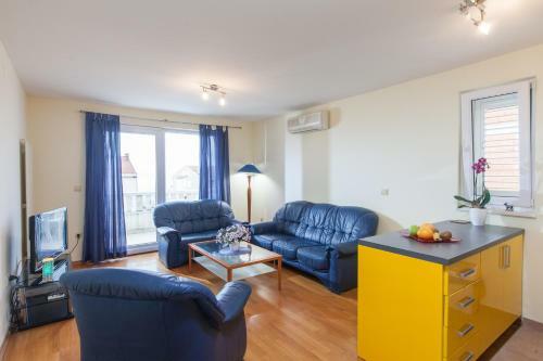 Apartments Tino