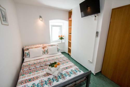 City & River View Apartment