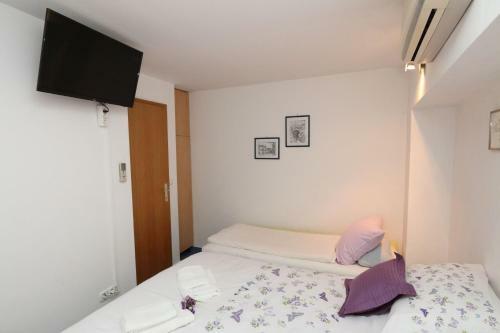 City & River View Apartment