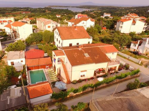 Apartments Bardak