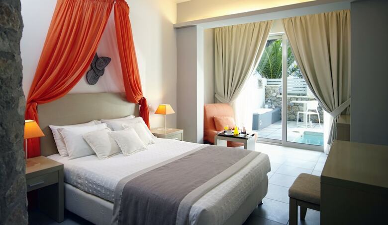 Afroditi Venus Beach Hotel & Spa