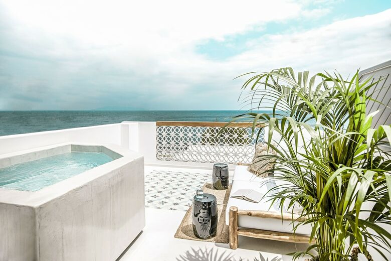 Afroditi Venus Beach Hotel & Spa