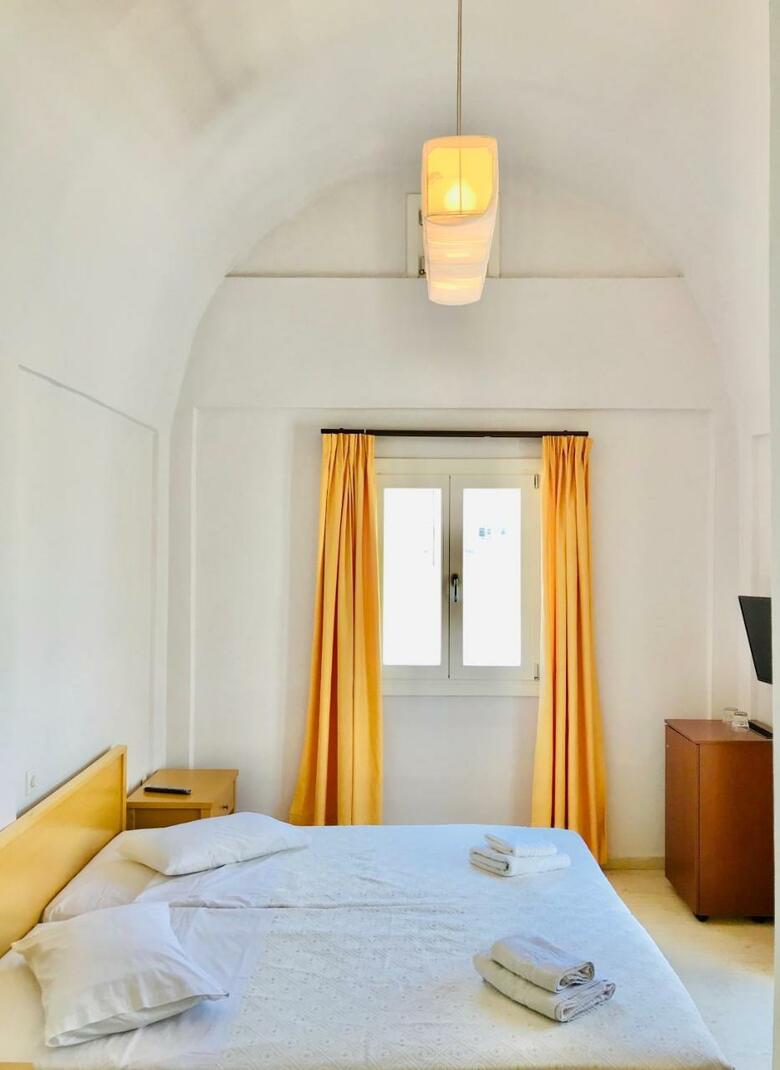 Thera Mare Boutique Hotel