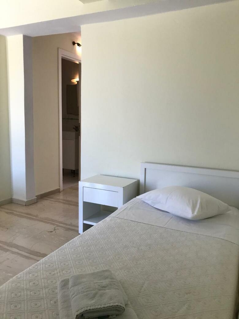 Thera Mare Boutique Hotel