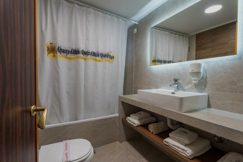 Hotel Queen Olga