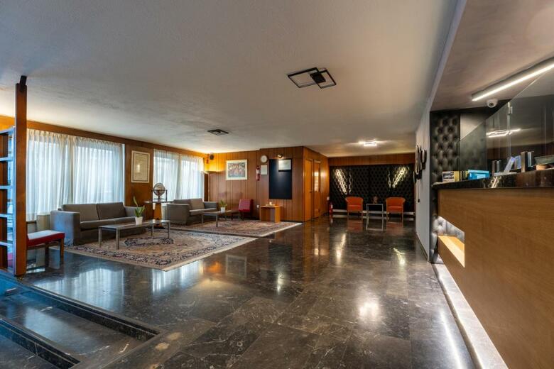 Hotel Queen Olga