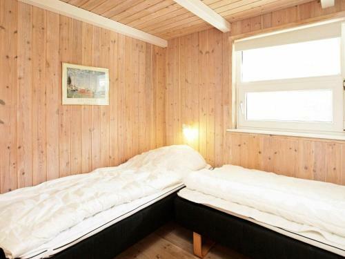 Four-bedroom Holiday Home In Hirtshals 2
