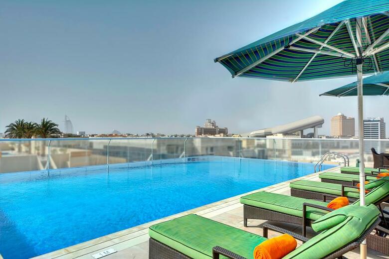 Hotel Al Khoory Atrium