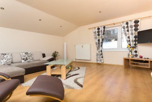 Albergue Apartments Zdiar