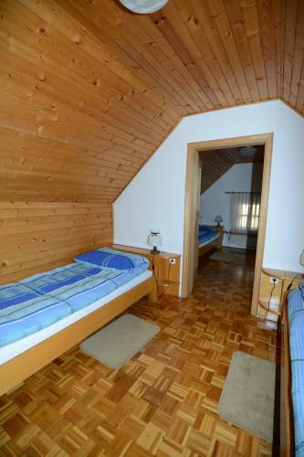 Apartments & Rooms Lipa