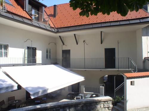Apartamentos Studios By Pre?eren Square