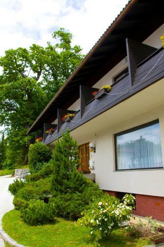 Bed & Breakfast Alparti Mini Hotel