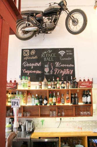 Hotel Alface Hall Hostel & Bar