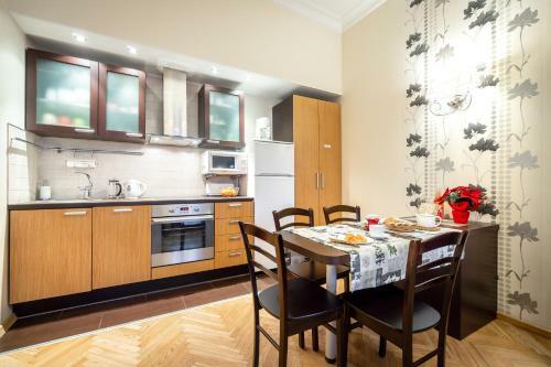 Classic Apartments - Suur-karja 18