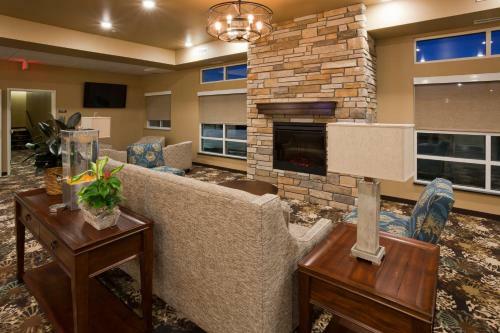 Grandstay Hotel & Suites Valley City