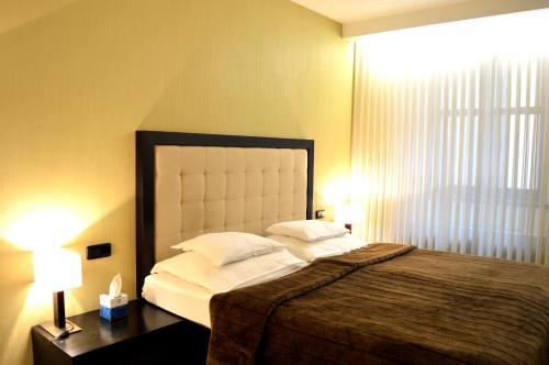 Hotel A-story