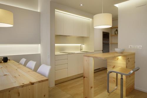 Santa Maria Apartment By Feelfree Rentals