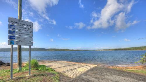 Flying Fish Point Tourist Park